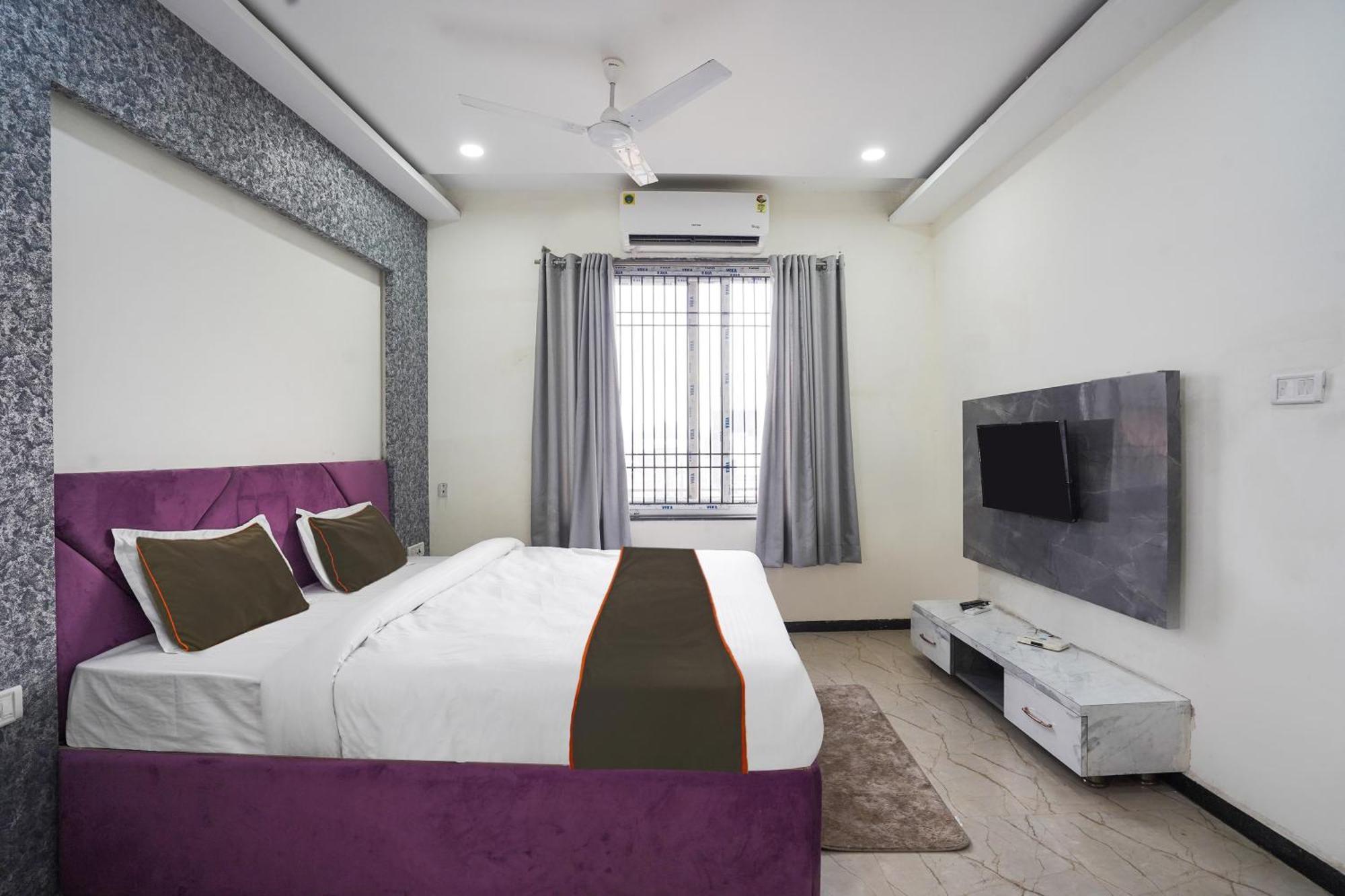 Townhouse Amanaka Formerly Hotel City Pride Rāipur Extérieur photo