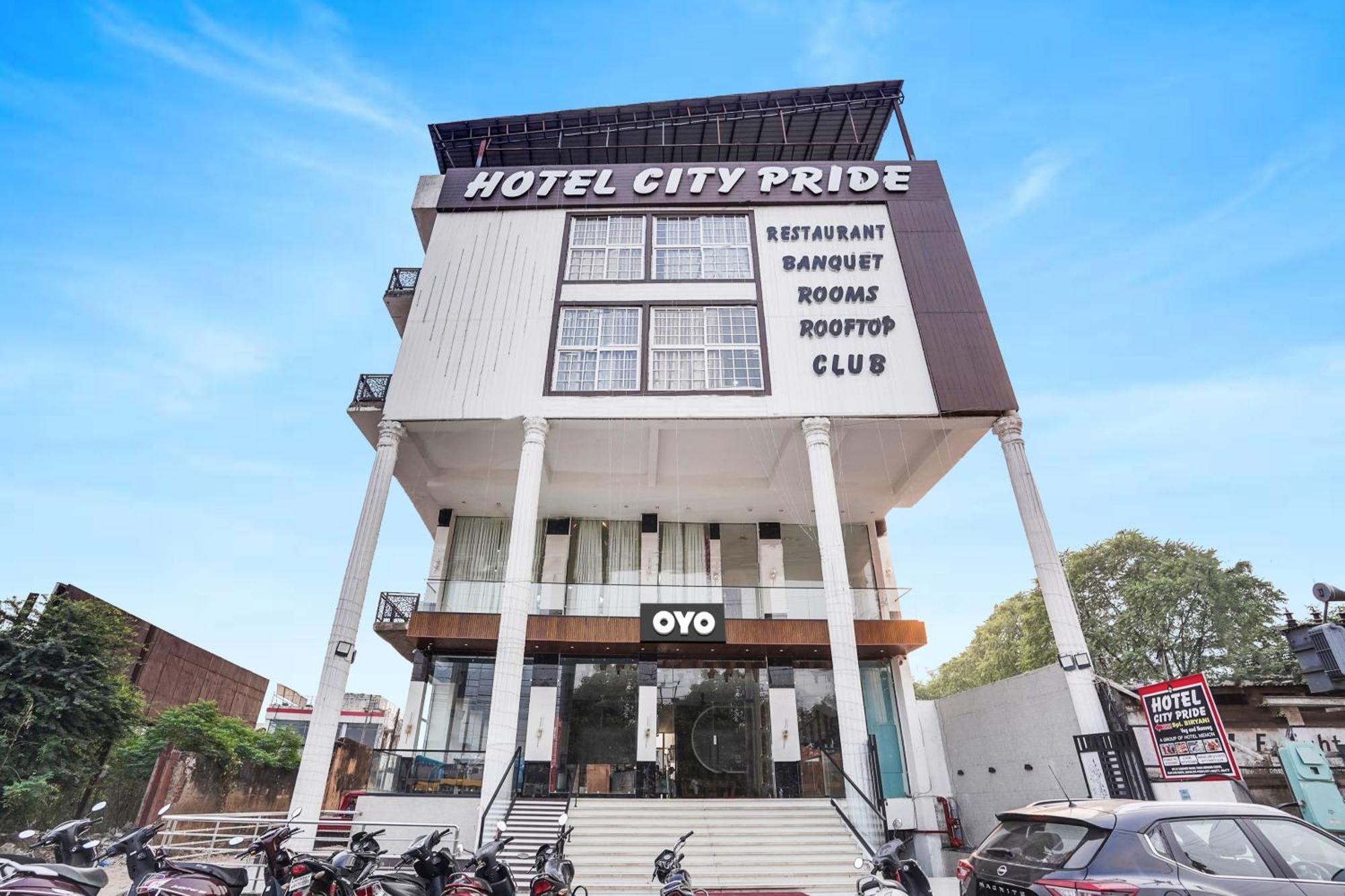 Townhouse Amanaka Formerly Hotel City Pride Rāipur Extérieur photo